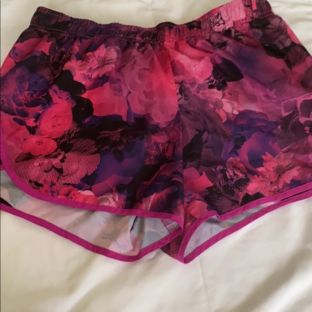 Running shorts